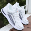 Tênis Casual Masculino Spureme branco com detalhes cinza – Estilo inspirado