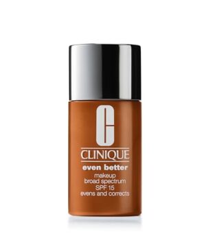 Clinique Even Better Makeup Foundation Broad Spectrum SPF 15 | Medium Coverage + Natural Finish | With Vitamin C | Evens Skin Tone + Reduces Dark Spots, Amber, 1 Fl Oz