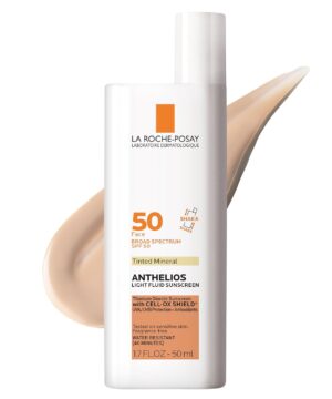 La Roche-Posay Anthelios Sunscreen SPF 40, Ultra-Light Fluid Broad Spectrum SPF 40, Face Sunscreen with Titanium Dioxide Mineral, Lightweight & Fast-Absorbing, Oil-Free, Matte Finish